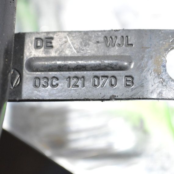 Патрубок системи охолодження 1.4 TFSI Audi A3 2007-2013 Трубка провід води Ауді а3 03C121070B | Зображення 2