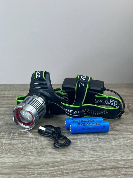 Мощный яркий аккумуляторный фонарь налобный X-balog BL-A17-P50 Zoom 2х18650 XHP50 Micro Usb Черный | Зображення 1