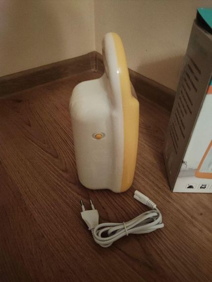 Акумуляторний потужний ліхтар лампа з зарядкою від розетки 220 у ліхтарик з функцією Power Bank 4800 mah | Зображення 5