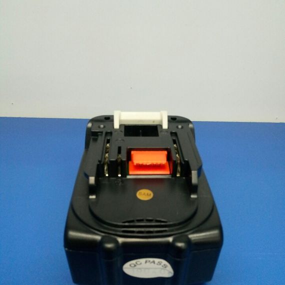 Акумулятор до шурупокрути Makita 14.4 V 3.0 Ah Li-ion ( елементи Samsung ) | Зображення 1