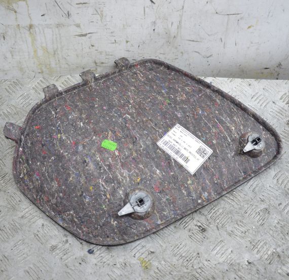 Захист багажника лівий Volkswagen Golf VII Заглушка багажника фольксваген гольф 7 5G9867461 | Зображення 1