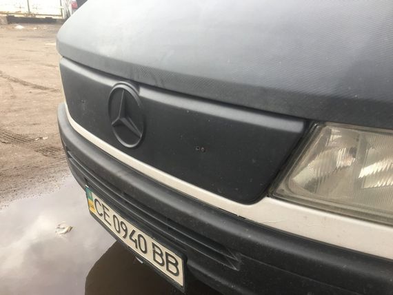 Зимняя накладка на решетку 2002-2006, Глянцевая для Mercedes Sprinter | Зображення 1