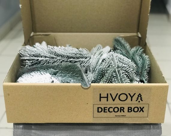 Набор хвойных литых веточек Decor Box (84 элемента) | Зображення 1