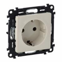 Valena LIFE Legrand розетка силовая Schuko 16А 250В со шторками автомат клеммы слоновая кость (753520)