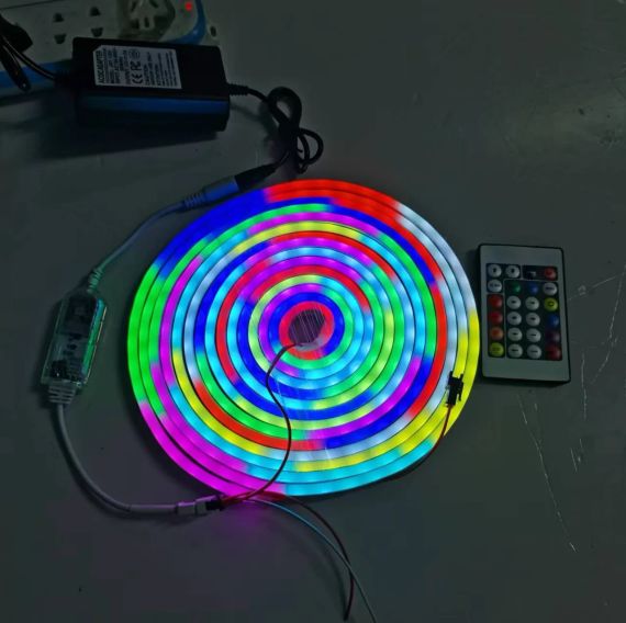 Гибкий неон Light Strip 6 м RGB 12V (6×12 мм) с Bluetooth-управлением | Зображення 5