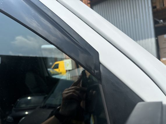 Вітровики (2 шт, Sunplex Sport) для Mercedes Sprinter 2018-2024 рр | Зображення 3