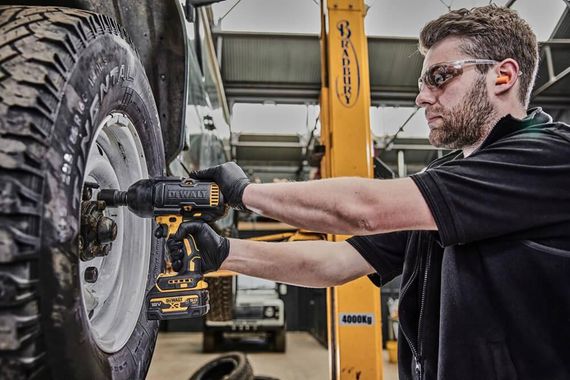 Гайковерт ударний акумуляторний безщітковий 1898Нм DeWALT DCF900P2G | Зображення 6