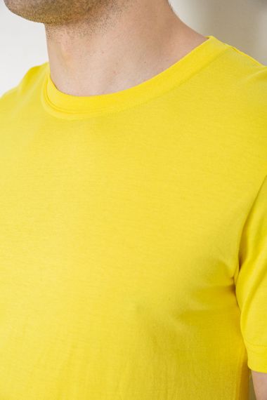 Футболка чоловіча базова білизняна, колір жовтий, 244R121 | Зображення 4