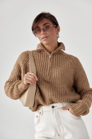 Женский вязаный свитер oversize с воротником на молнии - светло-коричневый цвет, L (есть размеры)