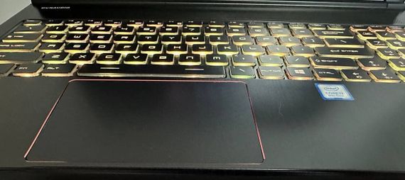 Ігровий ноутбук Б-класу MSI GS63 Stealth 8RE / 15.6" (1920x1080) IPS / Intel Core i7-8750H (6 (12) ядер по 2.2 - 4.1 GHz) / 16 GB DDR4 / 512 GB SSD / nVidia GeForce GTX 1060, 6 GB GDDR5, 192-bit / WebCam / Win 11 Pro б/в | Зображення 8