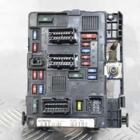 Блок запобіжників BSM B4 Citroen C2 C3 2002-2009 Корпус запобіжників БСМ б4 Сітроен ц2 ц3 9650618380