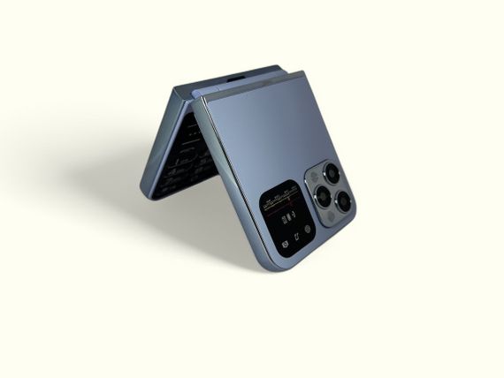 Кнопочный мобильный телефон раскладушка AIEK I16 Max на 4 сим карты Blue | Зображення 4