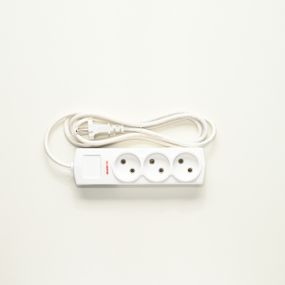Сетевой фильтр без заземления 3 гнезда, 5 м Magnetik