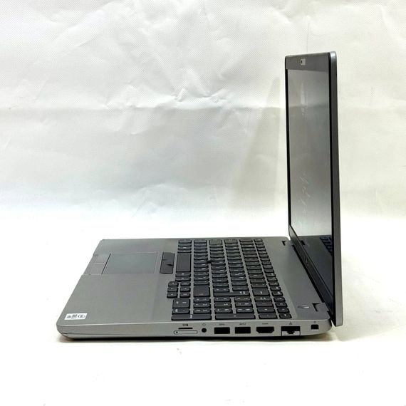 Ноутбук Dell Latitude 5510 / 15.6" (1920x1080) IPS / Intel Core i5-10310U (4 (8) ядра по 1.7 - 4.4 GHz) / 16 GB DDR4 / 256 GB SSD / Intel UHD Graphics 620 / WebCam / Windows 11 Pro б/в | Зображення 5
