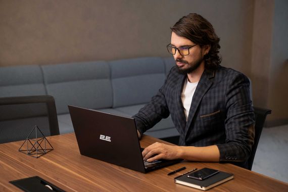 Ноутбук 2E  Complex Pro 17 17.3FHD IPS AG/Intel i5-1240P/8/512F/int/DOS (NS70PU-17UA30) | Зображення 1