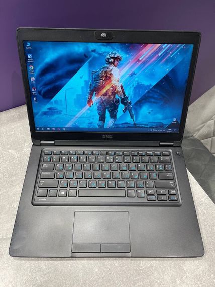 Ультрабук Dell Latitude E5480 / 14" (1366x768) TN / Intel Core i5-6200U (2 (4) ядра по 2.3 - 2.8 GHz) / 16 GB DDR4 / 240 GB SSD / Intel HD Graphics 520 / WebCam б/у | Зображення 1