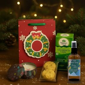 Подарунковий набір  Травʼяний чай 1 шт. + Десерт Соан кейк 1 уп. + Міні аромасвічка 1 шт. + Спрей для приміщень №4 ZEN Gifts