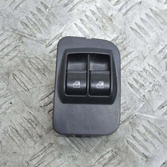 Кнопка склопідйомника передніх лівих дверей Fiat Fiorino 2007-2024 Кнопки склопідйомника Фіат 735518655