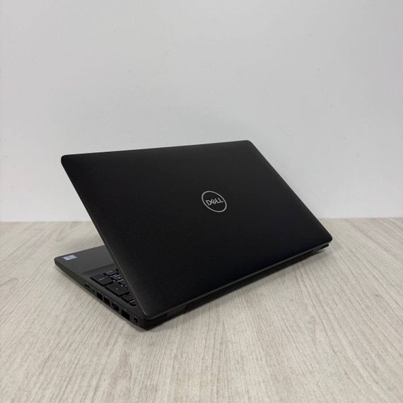 Ультрабук Dell Latitude 5501 / 15.6" (1920x1080) IPS / Intel Core i5-9400H (4 (8) ядра по 2.5 - 4.3 GHz) / 8 GB DDR4 / 256 GB SSD / nVidia GeForce MX150, 2 GB GDDR5, 64-bit / WebCam б/в | Зображення 6