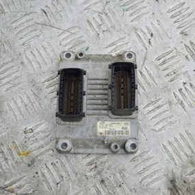 Блок керування двигуном 1.2 16V Opel Corsa D 2006-2014 Комп'ютер ЕБУ мотора Опель Корса 0261208940 55557933