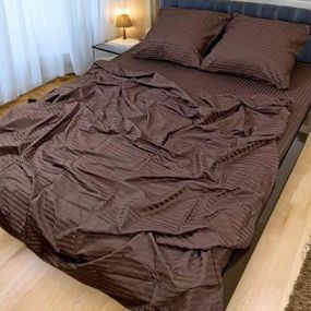 Комплект постельного белья семейный MakSon Elegant Chocolate, страйп-сатин, 100% хлопок с 2-мя пододеяльниками