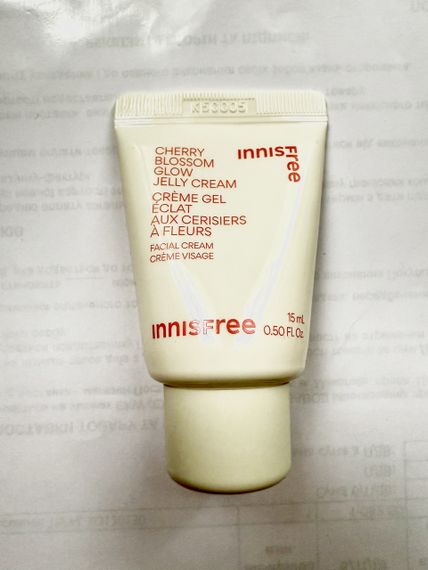 Легкий крем для лица innisfree Cherry Blossom Glow Jelly Cream, 15 ml | Зображення 2