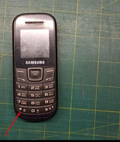 Мобільний телефон Samsung e1200i бу без зирочки | Зображення 1
