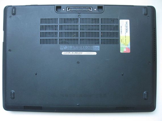 Ноутбук Dell Latitude E5450 / 14" (1366x768) TN / Intel Core i7-5600U (2 (4) ядра по 2.6 - 3.2 GHz) / 8 GB DDR3 / 256 GB SSD / Intel HD Graphics 5500 / WebCam б/у | Зображення 8