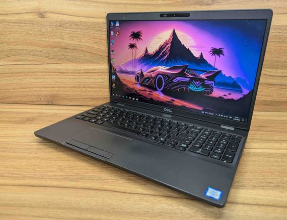 Ультрабук Dell Latitude 5501 / 15.6" (1920x1080) IPS / Intel Core i5-9400H (4 (8) ядра по 2.5 - 4.3 GHz) / 16 GB DDR4 / 512 GB SSD / Intel UHD Graphics 630 / HDMI / WebCam / Windows 10 б/у + Подарок Беспроводная мышь / USB | Зображення 4