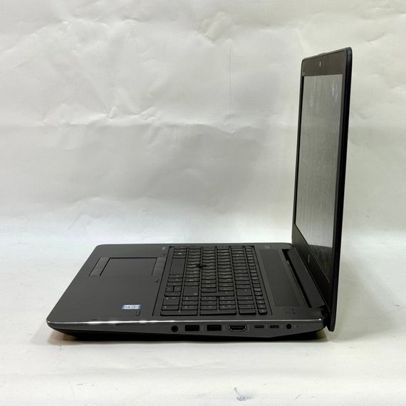 Мобильная рабочая станция Б-класс HP ZBook 15 G3 / 15.6" (1920x1080) IPS / Intel Core i7-6820HQ (4 (8) ядра по 2.7 - 3.6 GHz) / 16 GB DDR4 / 256 GB SSD / nVidia Quadro M1000M, 2 GB GDDR5, 128-bit / WebCam / Windows 10 Pro б/у | Зображення 6