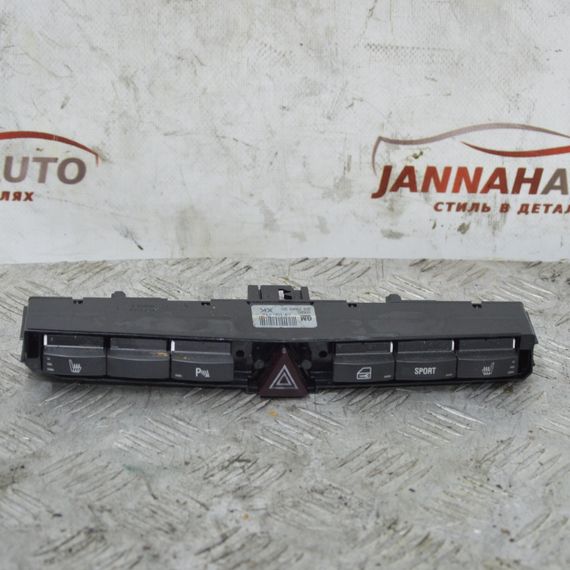 Блок кнопок в торпедо Opel Astra H Zafira B 2004-2010 Перемикач кнопок аварійка Опель Астра 13100112