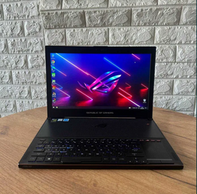 Ноутбук Asus ROG GX501VIK 120Hz i7 7700HQ 16Gb SSD 512Gb GTX 1080 MaxQ Б/В