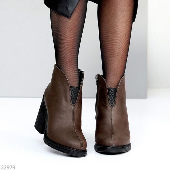 Шикарні черевики ботильйони натуральна вощена шкіра колір Горький Шоколад