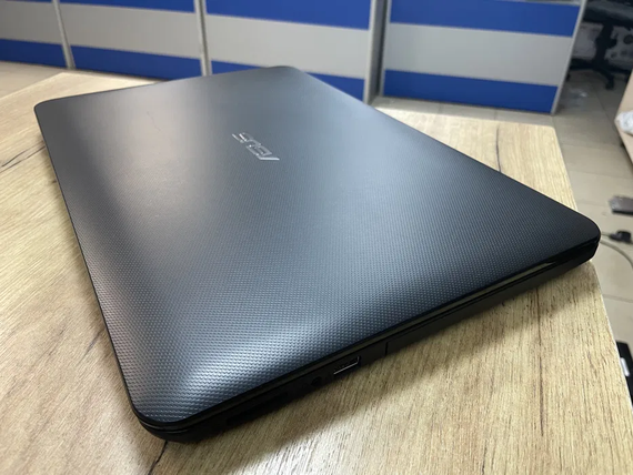 Ноутбук Asus X554L 15.6 HD core i5 5200U/8gb/500gb/Nvidia 920M-2gb | Зображення 2