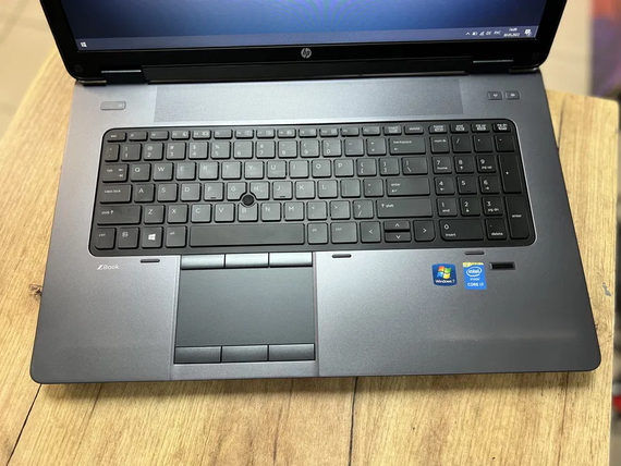 Ноутбук HP ZBook 17 G2 17.3 HD+ i7 4810MQ/16Gb/HDD 1000Gb/FirePro M6100-2Gb | Зображення 1