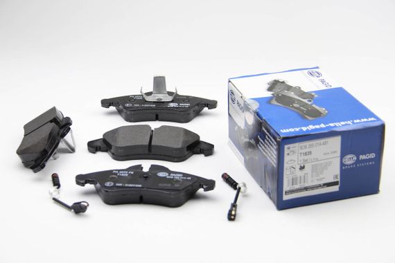 Колодки передні гальмівні, MERCEDES HELLA PAGID (8DB355014481)