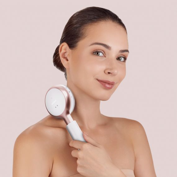 Звукова світлодіодна щітка для всього тіла GESKE Sonic LED Full-Body Brush&Intensive Exfoliator 9в1 starlight | Зображення 3