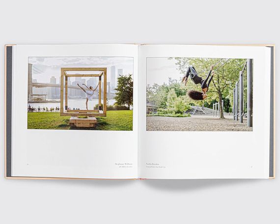 Книга работы известных фотографов про балет Ballerina Project. Dane Shitagi книги про искусство фотографии | Зображення 1