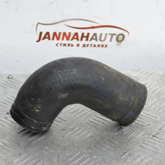 Патрубок інтеркулера нижній лівий 1.9 TDI Seat Cordoba Ibiza IV шланг інтеркуллера Сеат Кордоба 6Q0145832D