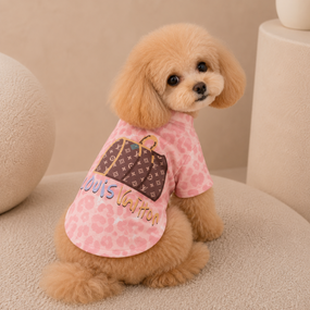 Брендовая футболка для собак LOUIS VUITTON с сумкой, розовая