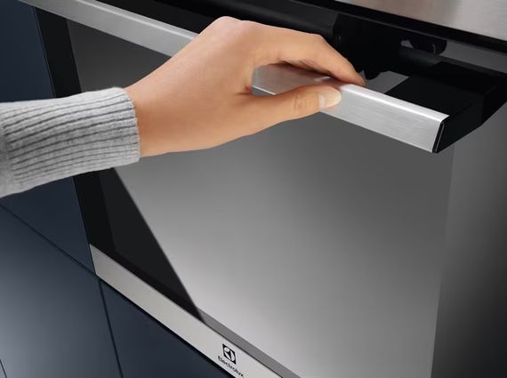 Духова шафа електрична Electrolux , 65л (EOF3H00BX) | Зображення 5