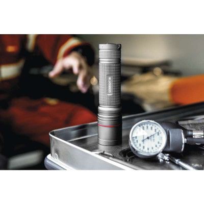 Фонарь EMOS P3190 1200Lm Li-ion Metal (P3190) | Зображення 1