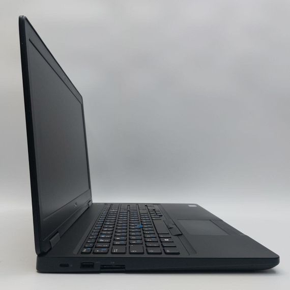 Ноутбук Dell Latitude 5590 / 15.6" (1920x1080) TN / Intel Core i5-8350U (4 (8) ядра по 1.7 - 3.6 GHz) / 16 GB DDR4 / 256 GB SSD NVMe / Intel UHD Graphics 620 / WebCam б/у | Зображення 4