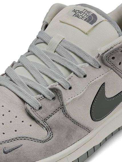 Чоловічі кросівки SB  Dunk  Low x The North Face Grey White  , В'єтнам 43 27,5 | Зображення 7