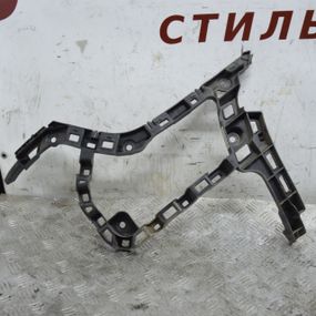 Кронштейн заднього бампера Volkswagen Golf VII 2012-2020 універсал Направляюча заднього бампера Фольксваген 5G9807376