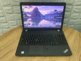 Ноутбук Lenovo ThinkPad E560 15.6" HD i5 6200U 8Gb SSD 128Gb Б/В