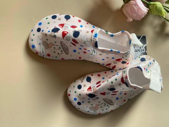 Дитячі аквашузи для хлопчика коралки Космос 28 розмір | Зображення 2