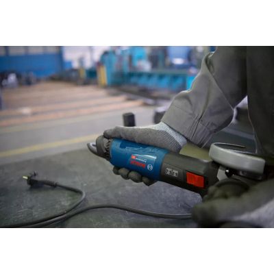 Шлифовальная машина Bosch GWS 17-125 125мм 1700W, 11500об/мин, 2.2кг (0.601.7D0.200) | Зображення 4