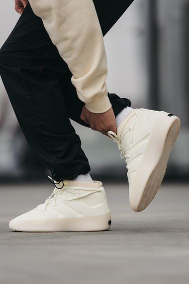 Чоловічі кросівки Fear of God Athletics весна / літо / осінь 1318 | Зображення 2