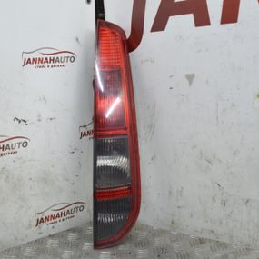 Ліхтар задній правий Ford Focus II 2004-2008 універсал стоп Форд Фокус 2 4M51-13404-F / 4M5113404F